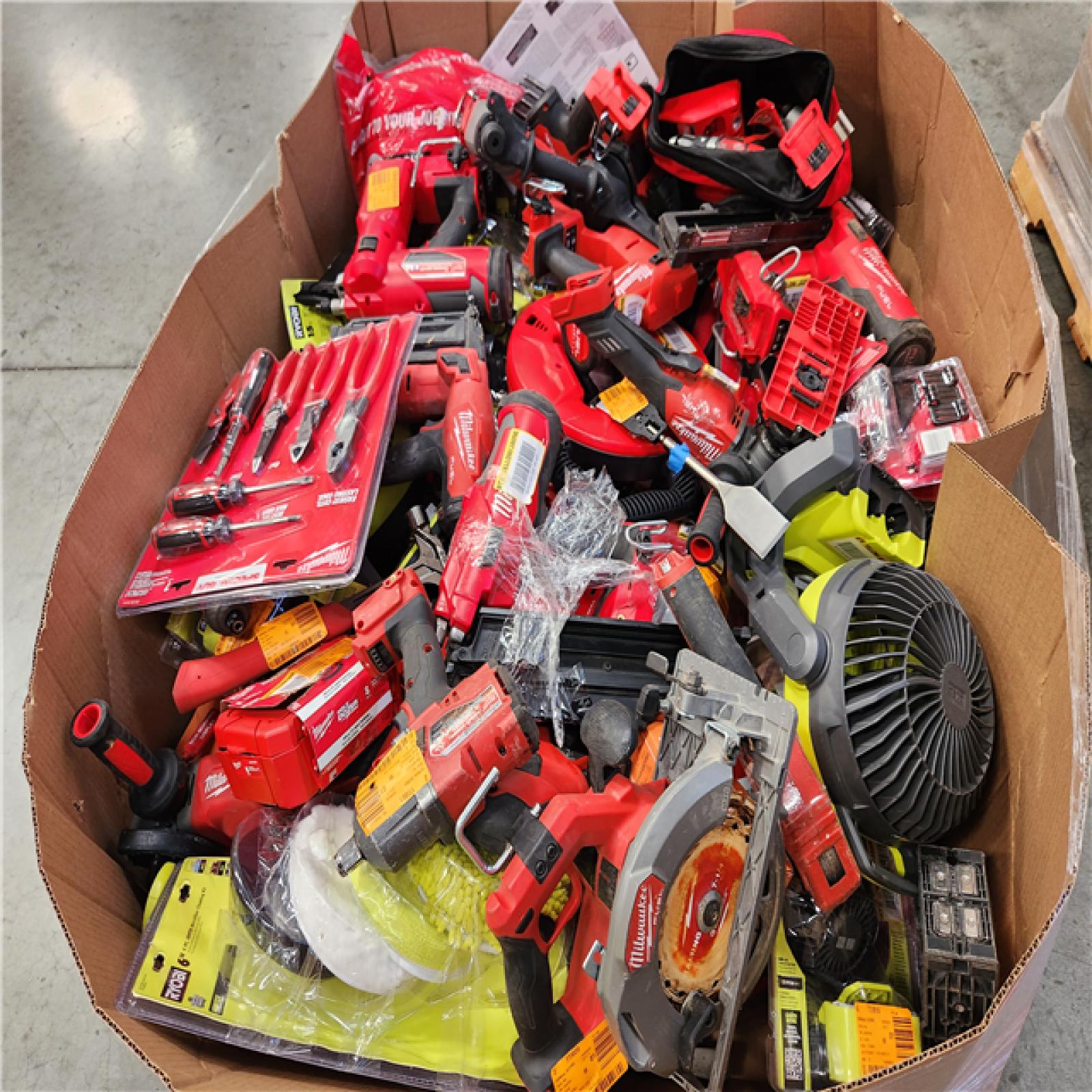 CALIFORNIA AS-IS TOOL PALLET