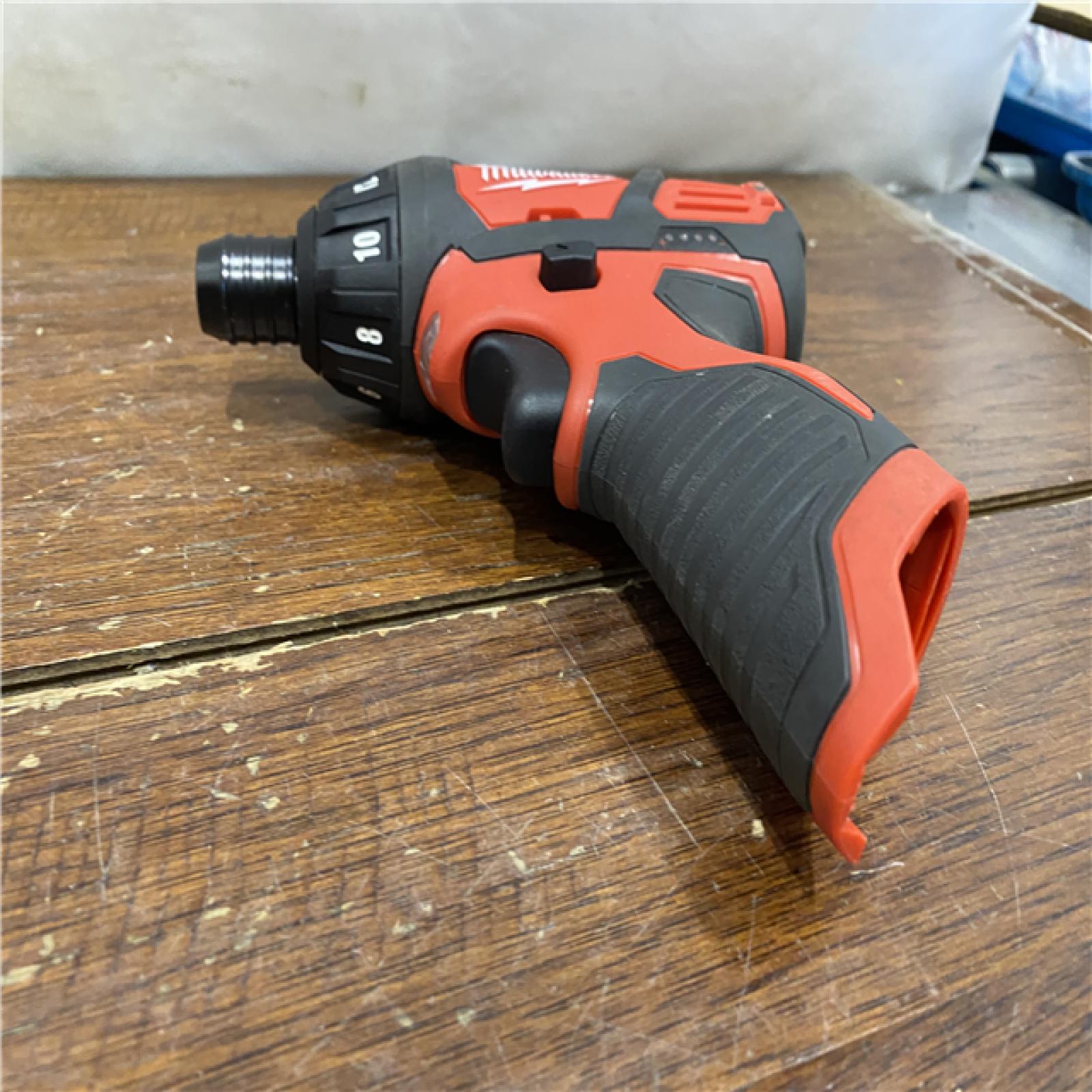 AS-IS Milwaukee 2401-22 - M12 12V Cordless Screwdriver Kit