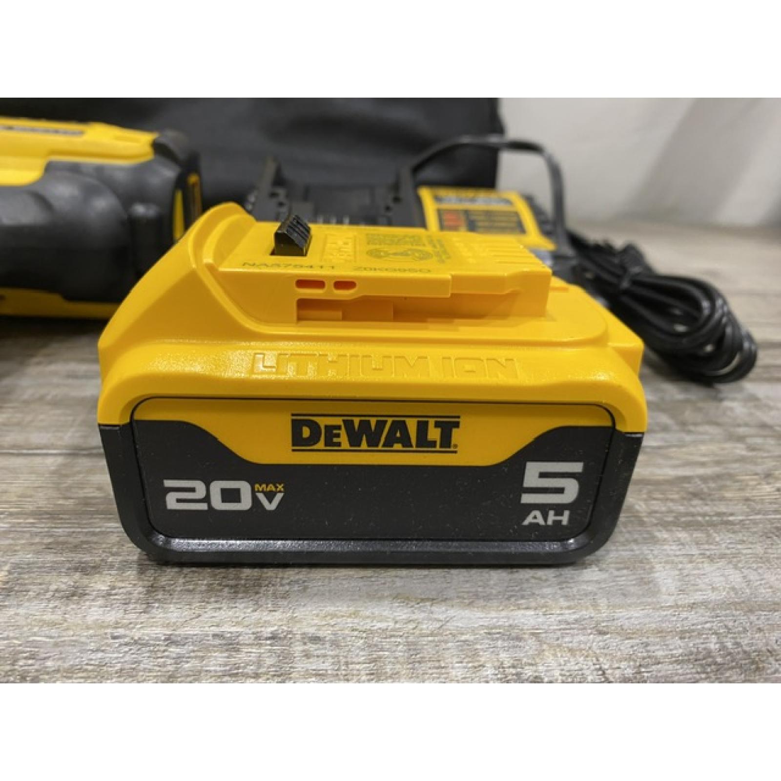 AS-IS DEWALT 20V MAX Lithium-Ion Cordless 1/2 in. Impact Wrench Kit