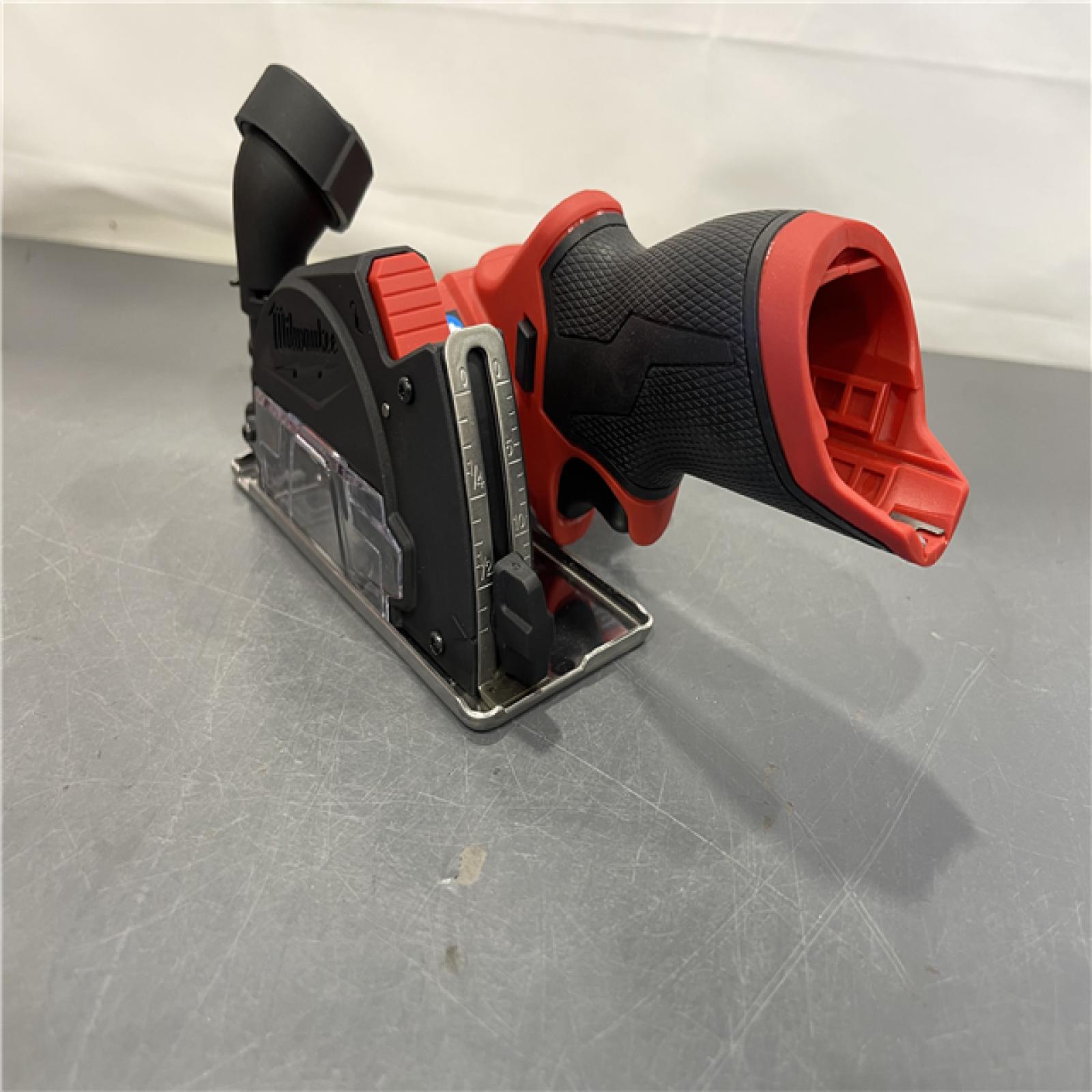 AS-IS - Milwaukee M12 FUEL 12V Lithium-Ion Brushless Cordless 3 in. Cut Off Saw (Tool-Only)