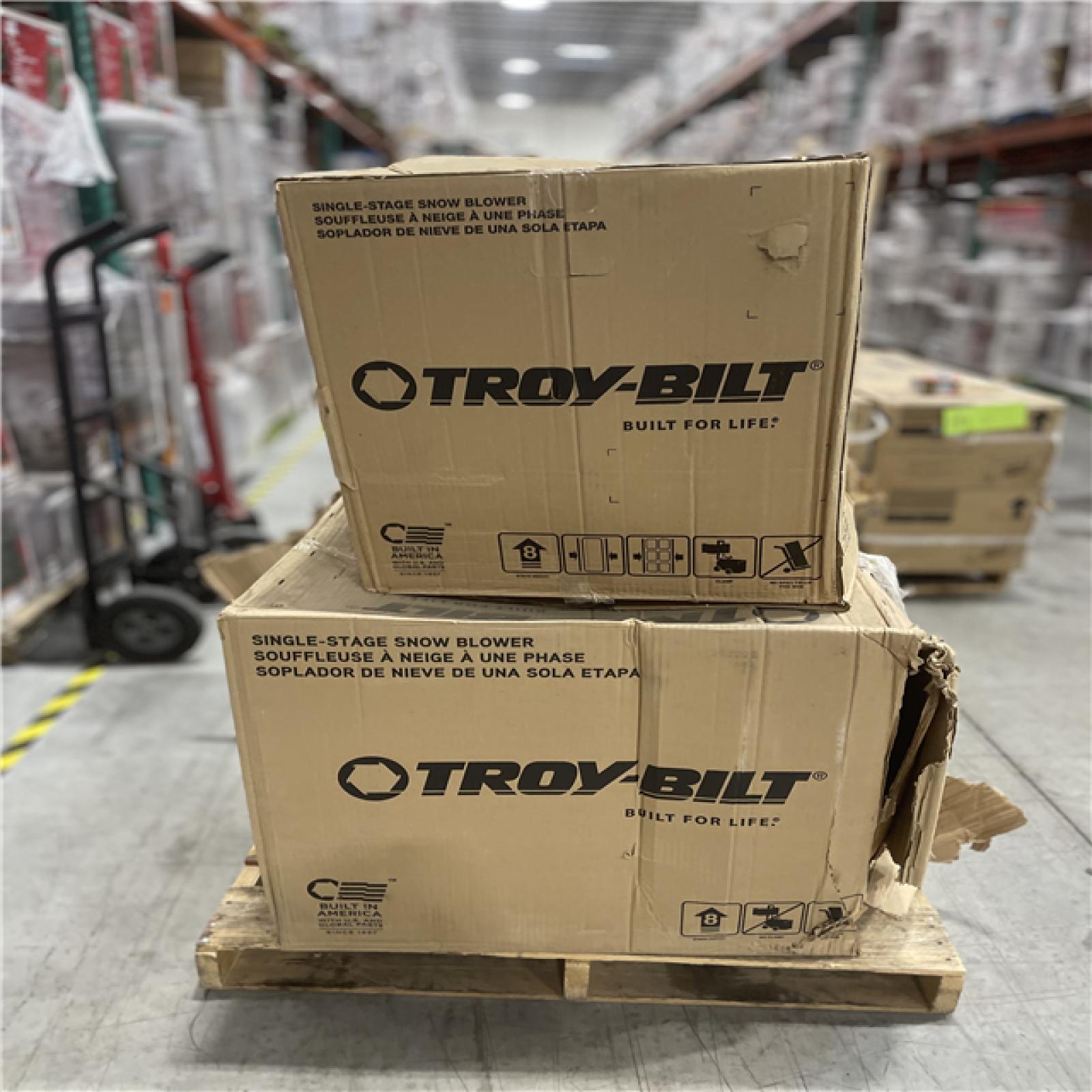 DALLAS LOCATION - Troy-Bilt Squall 21 in. 123 cc Single-Stage Gas Snow Blower with E-Z Chute Control PALLET-(3 UNITS)