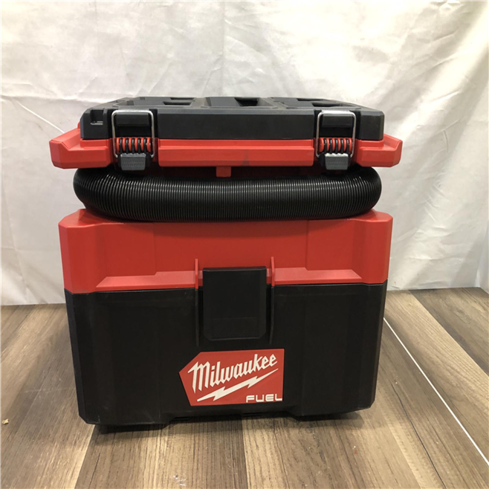 AS-IS Milwaukee FUEL PACKOUT 18-Volt Lithium-Ion Cordless 2.5 Gal. Wet/Dry Vacuum (Vacuum-Only)