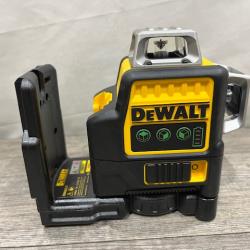 AS-IS DEWALT Pneumatic 18-Gauge 1/4 in. Crown Corded Stapler