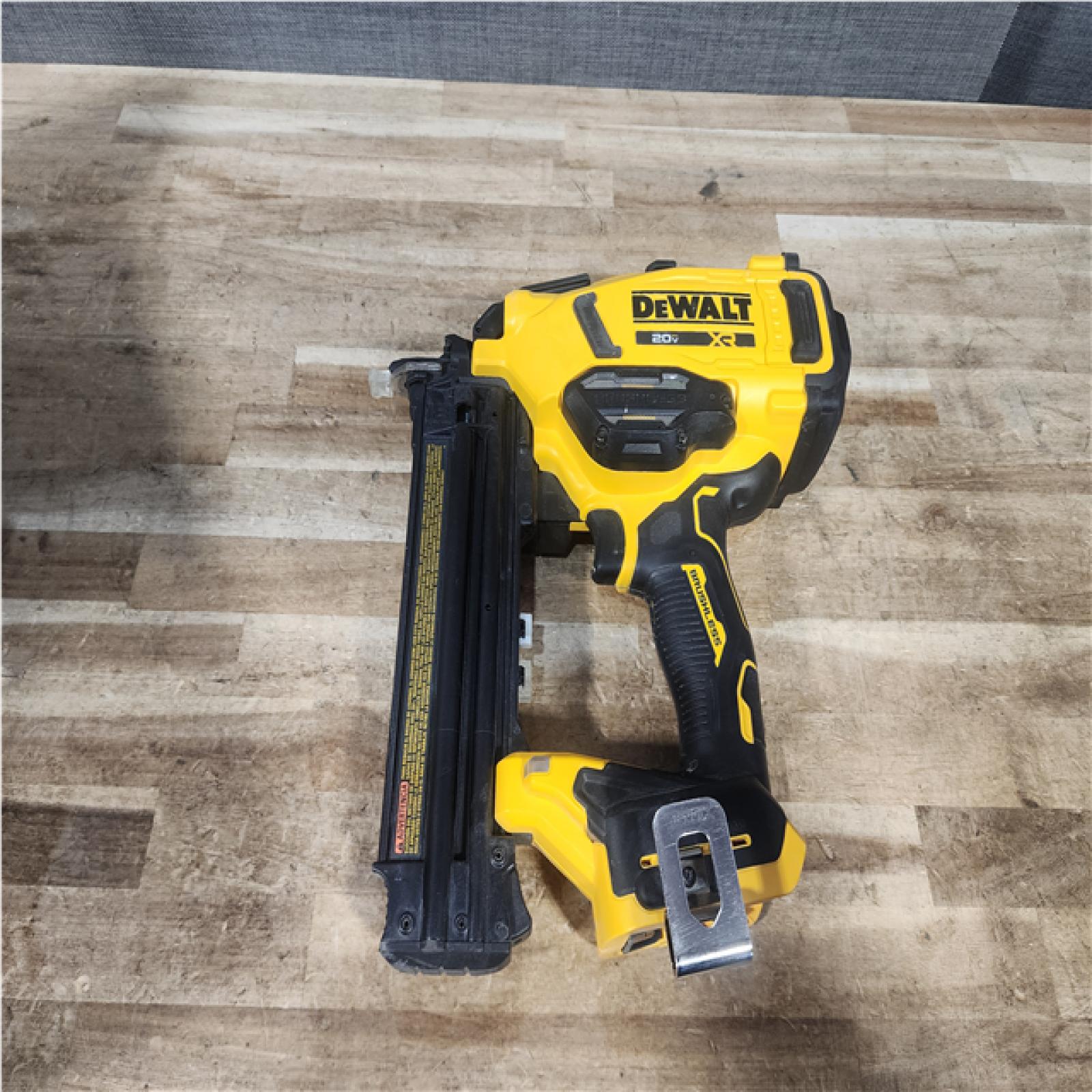 Houston Location AS-IS DEWALT 20V MAX XR 18 Gauge Cordless Brad Nailer (Tool Only)