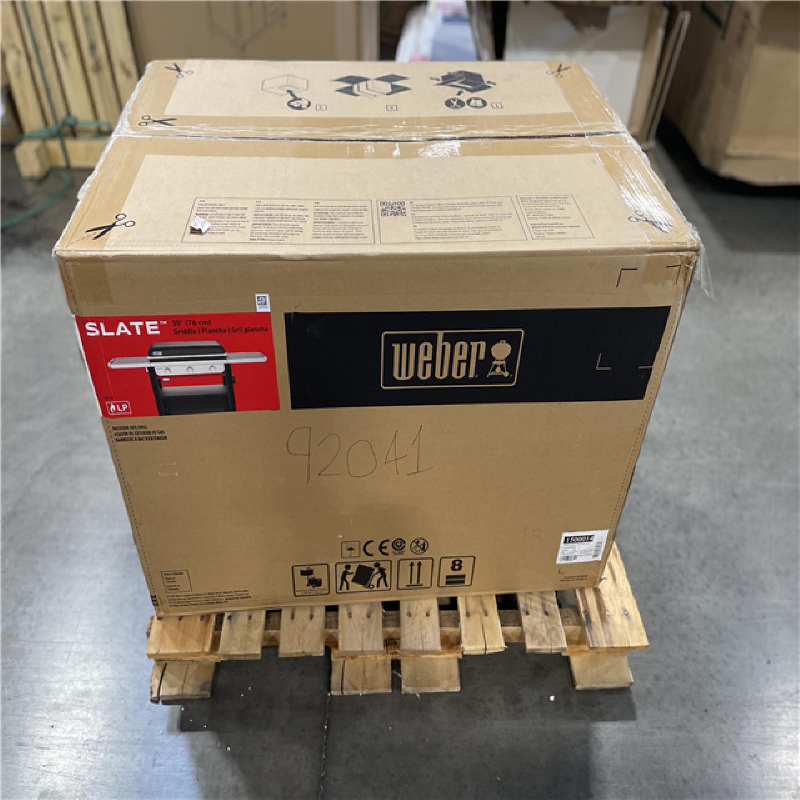 DALLAS LOCATION- Weber Griddle 3-Burner Propane Gas 30 in. Flat Top Grill
