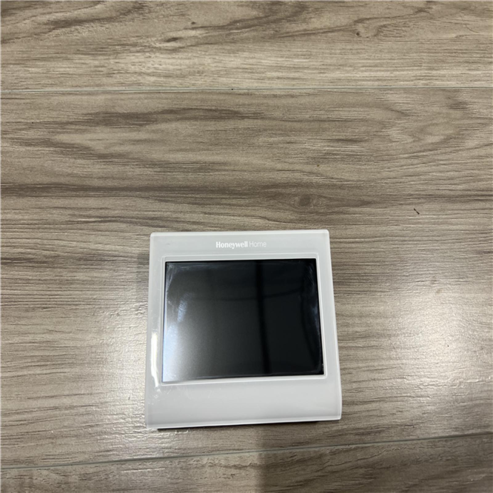 Honeywell Prestige 2-Wire IAQ Thermostat with RedLINK Technology (White Front/White Sides)