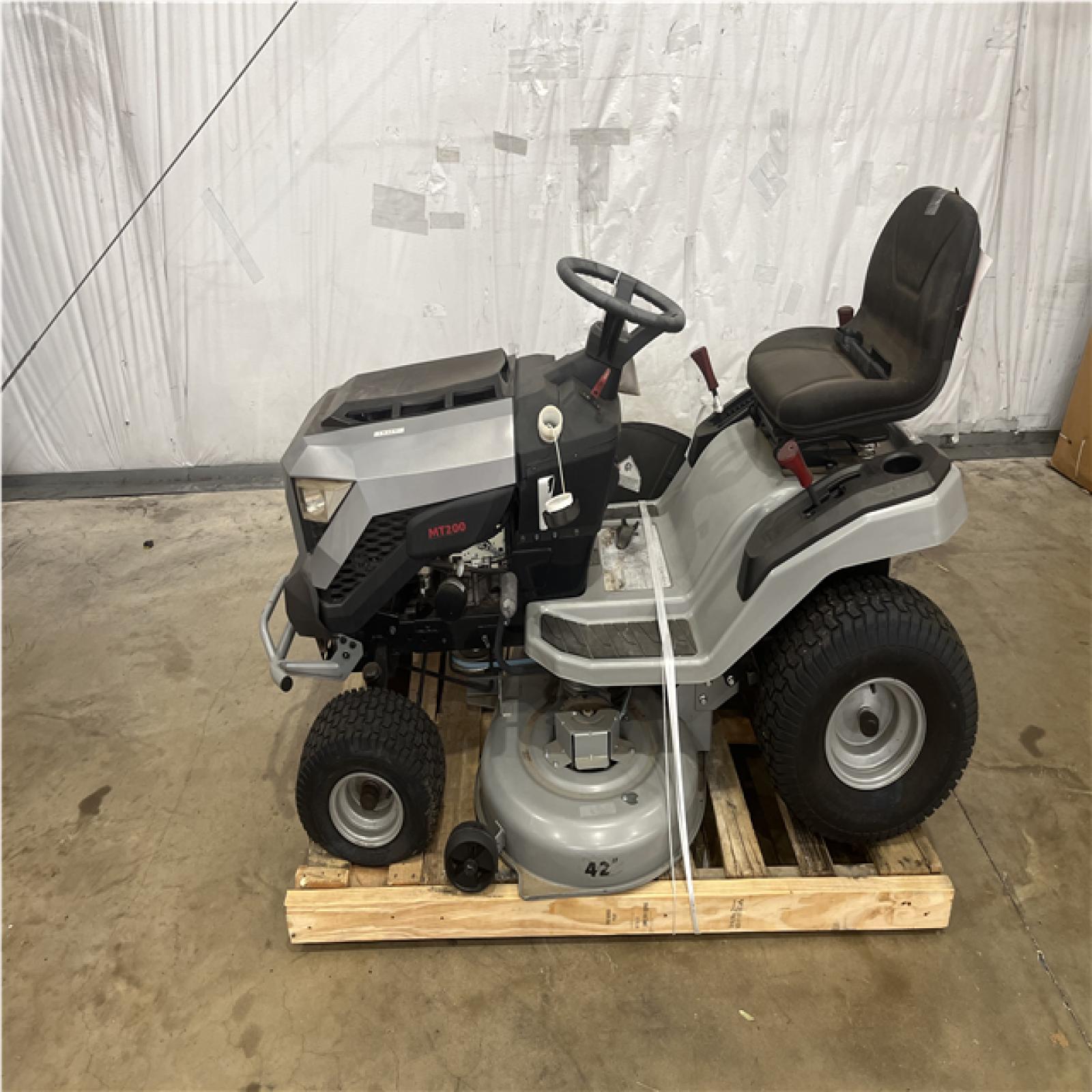 Houston Location - AS-IS Outdoor Power Equipment MURRAY MT200 42 INCH SIT DOWN MOWER