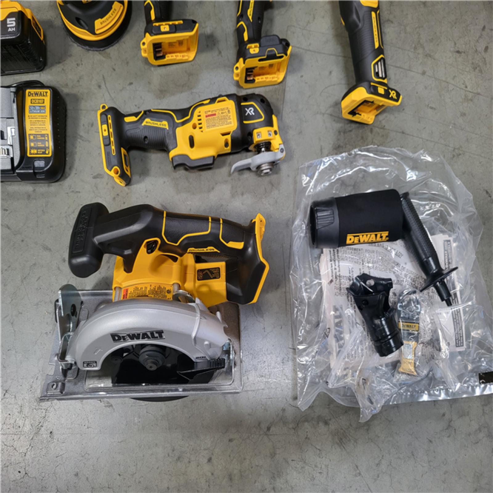 DEWALT BRUSHLESS 6-TOOL COMBO KIT WITH TOUGHSYSTEM 2.0