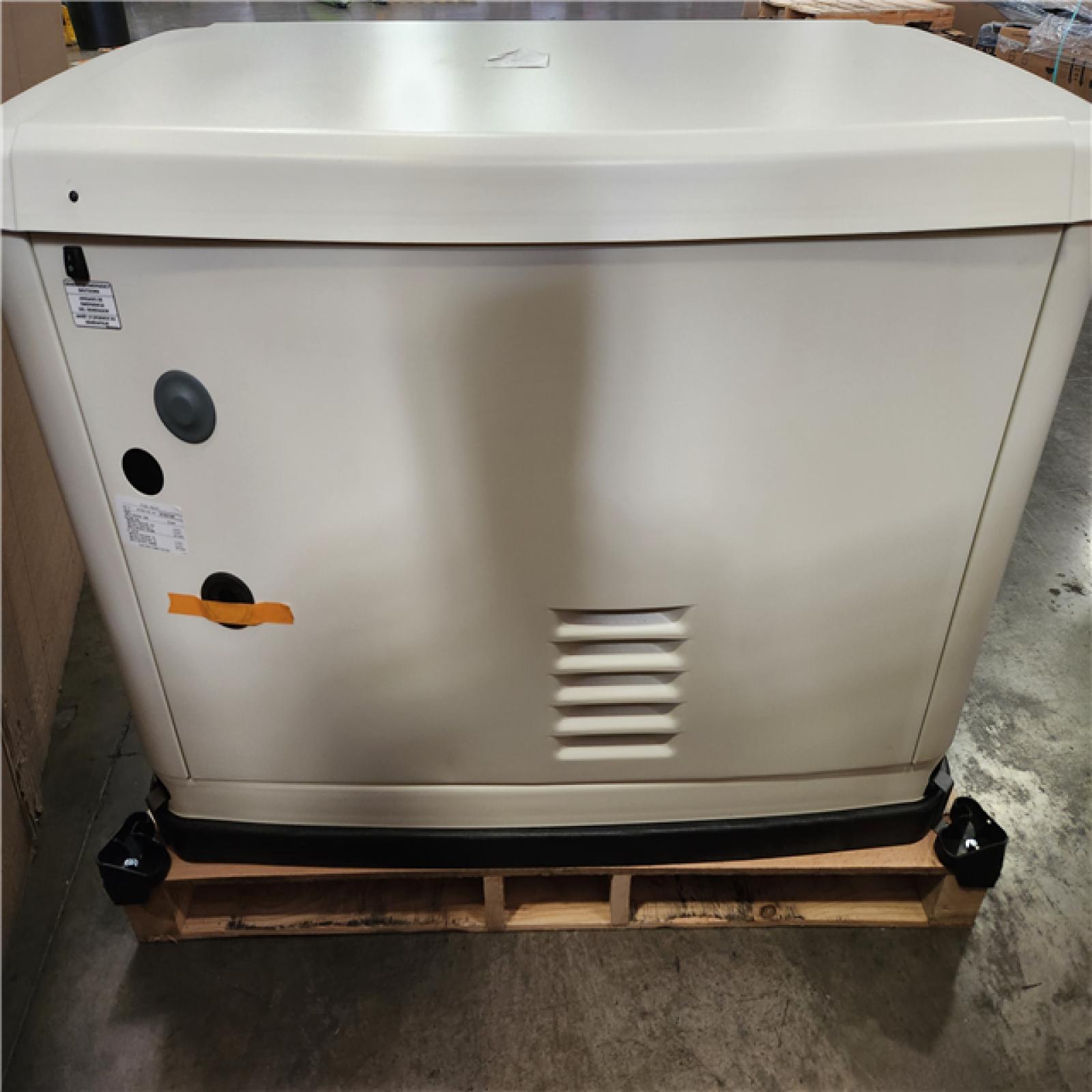 Phoenix Generac 10 000 Watt - Dual Fuel Air- Cooled Whole House Home Standby Generator  Smart Home Monitoring