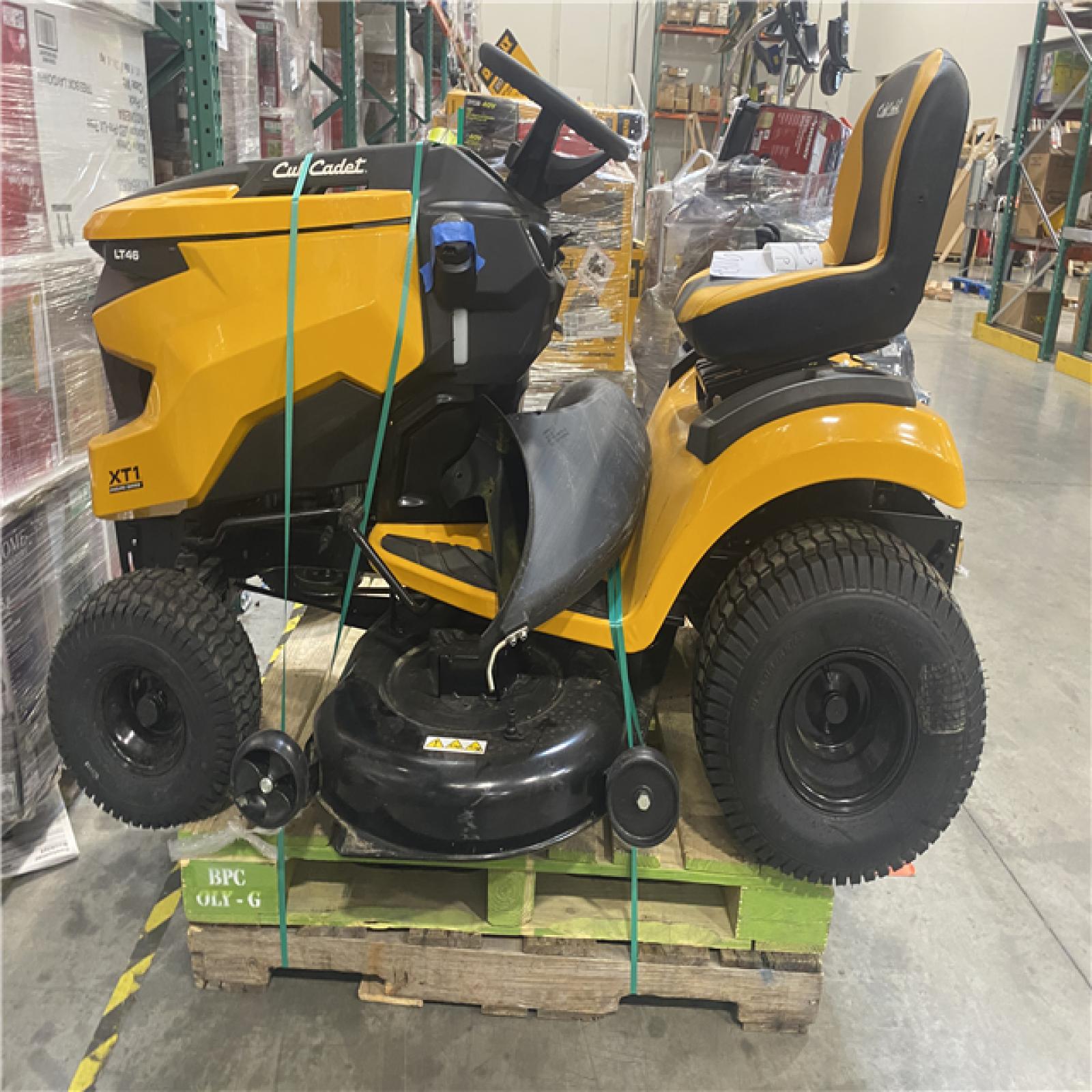 Dallas Location - As-Is Cub Cadet XT1 Enduro LT 46 in. 22 HP Gas Riding Lawn Tractor