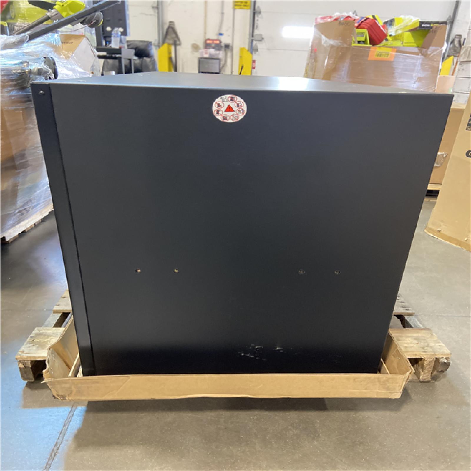 DALLAS LOCATION - Husky Modular Tool Storage Heavy Duty 62 in. W x 24 in. D Matte Black Top Tool Chest