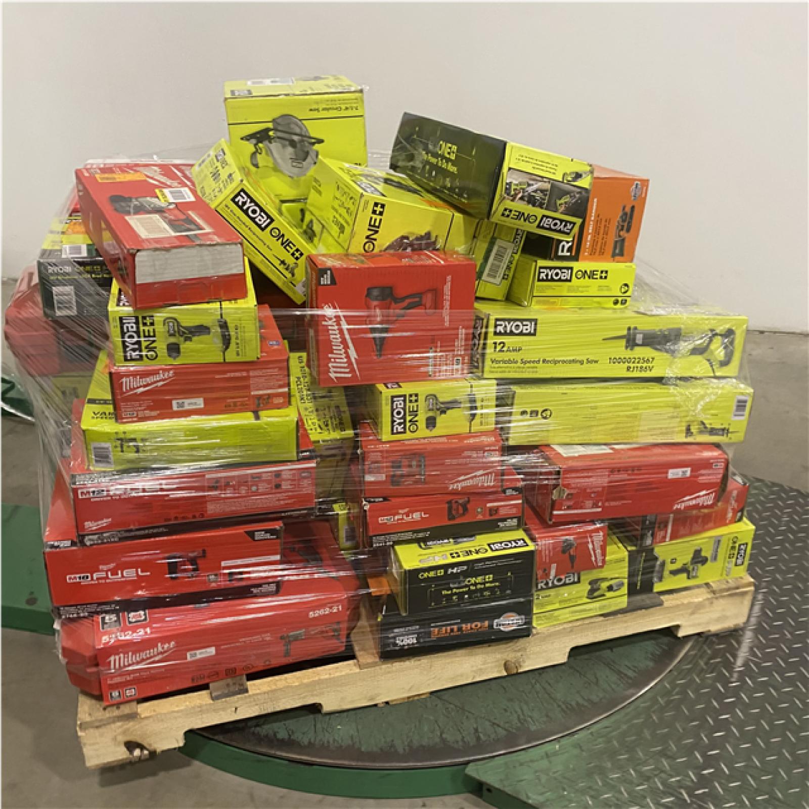 Dallas Location - As-Is Tool Pallet