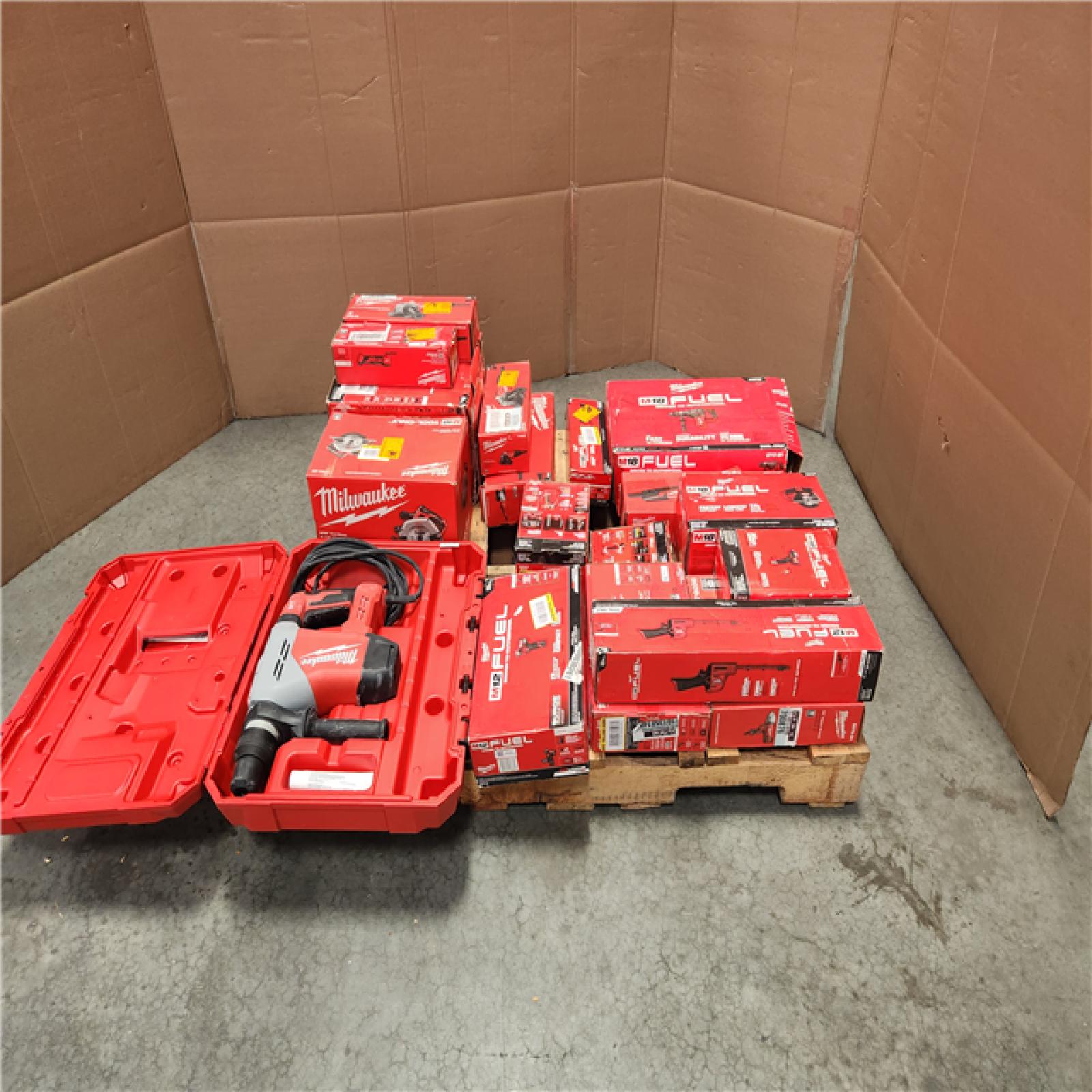 CALIFORNIA AS-IS TOOLS PALLET