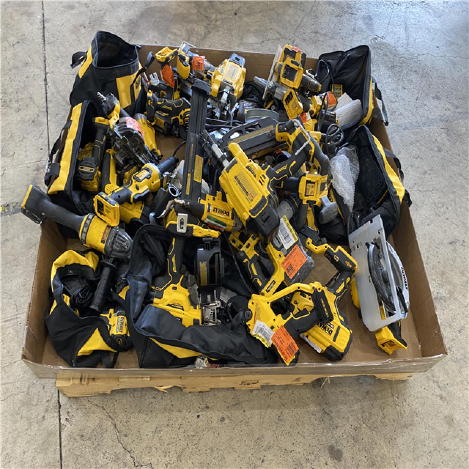 Houston Location AS IS - Tool Pallet