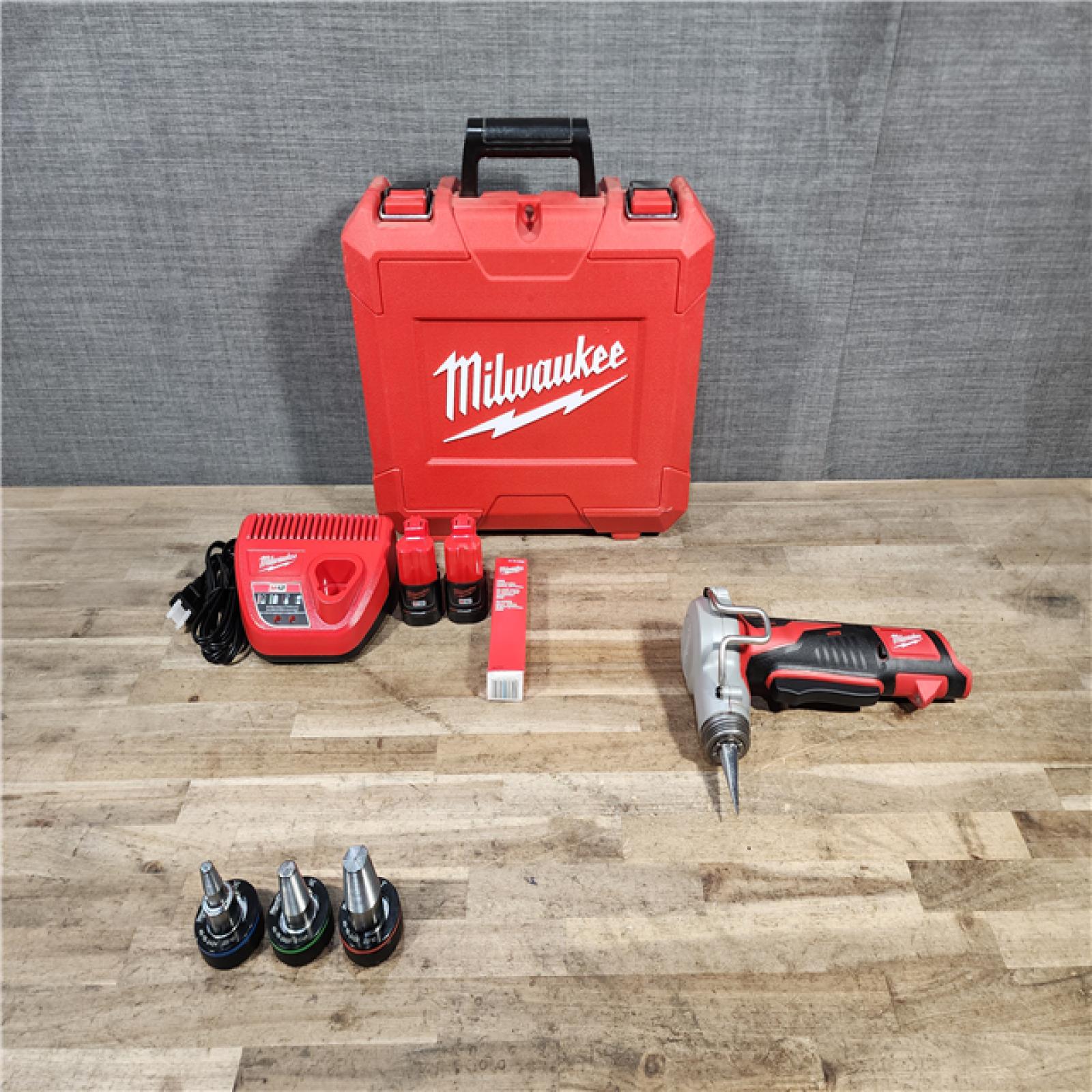 HOUSTON LOCATION - AS-IS M12 12-Volt Lithium-Ion Cordless PEX Expansion Tool Kit with (2) 1.5 Ah Batteries  (3) Expansion Heads and Hard Case