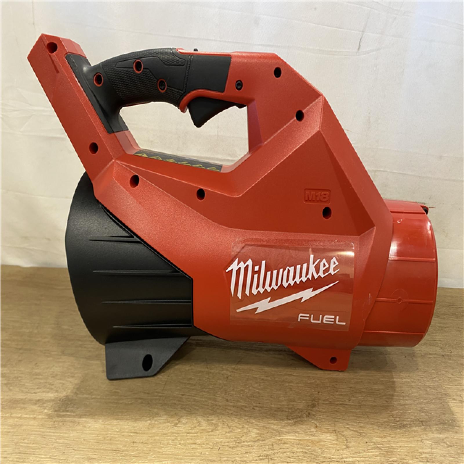 AS-IS Milwaukee FUEL 120 MPH 500 CFM 18V Lithium-Ion Brushless Cordless Handheld Blower (Tool-Only)