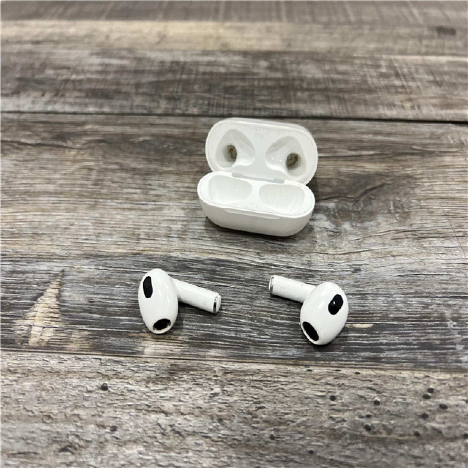 AS-IS AirPods (3rd Generation) with Lightning Charging Case