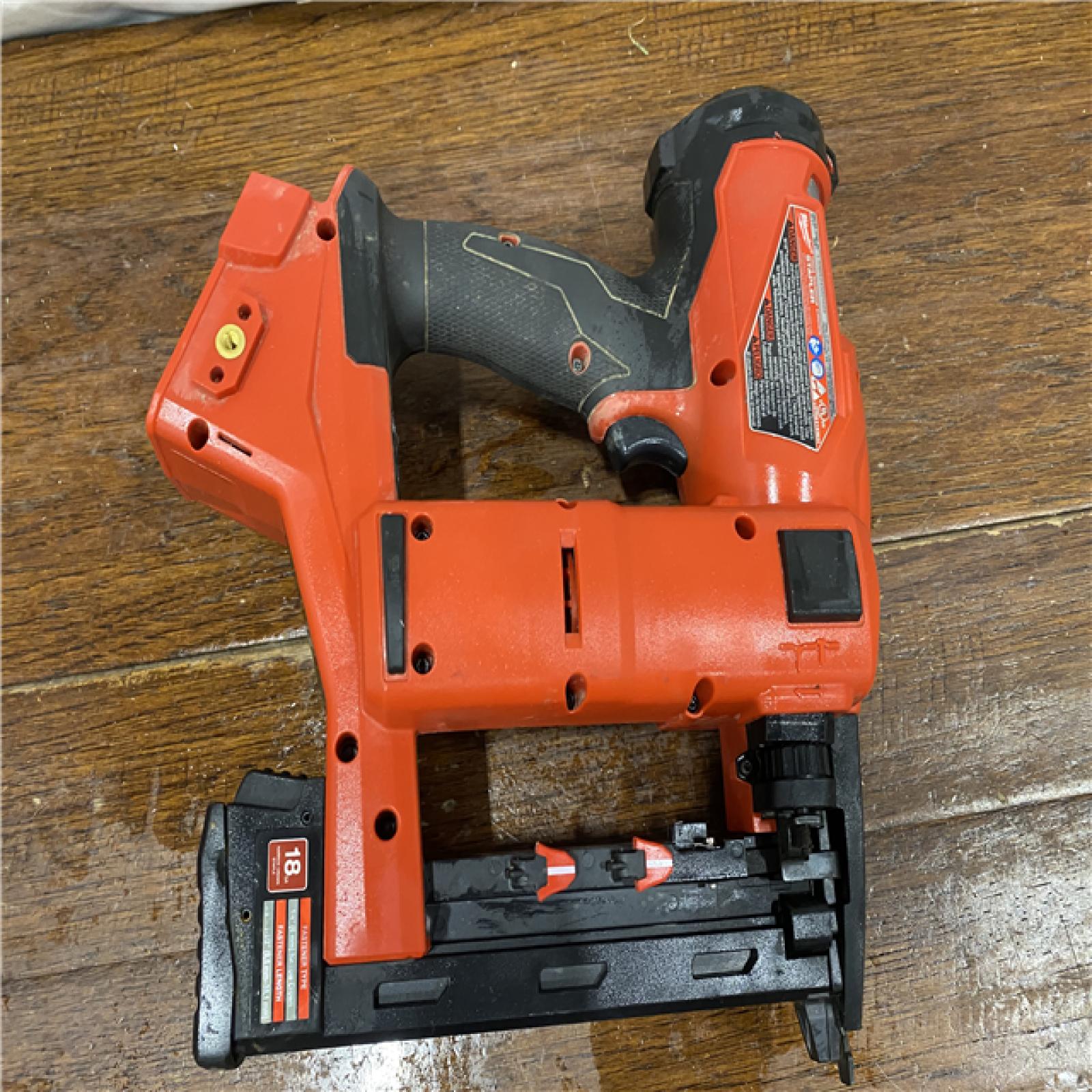 AS-IS M18 FUEL 18-Volt Lithium-Ion Brushless Cordless 18-Gauge 1/4 in. Narrow Crown Stapler (Tool-Only)