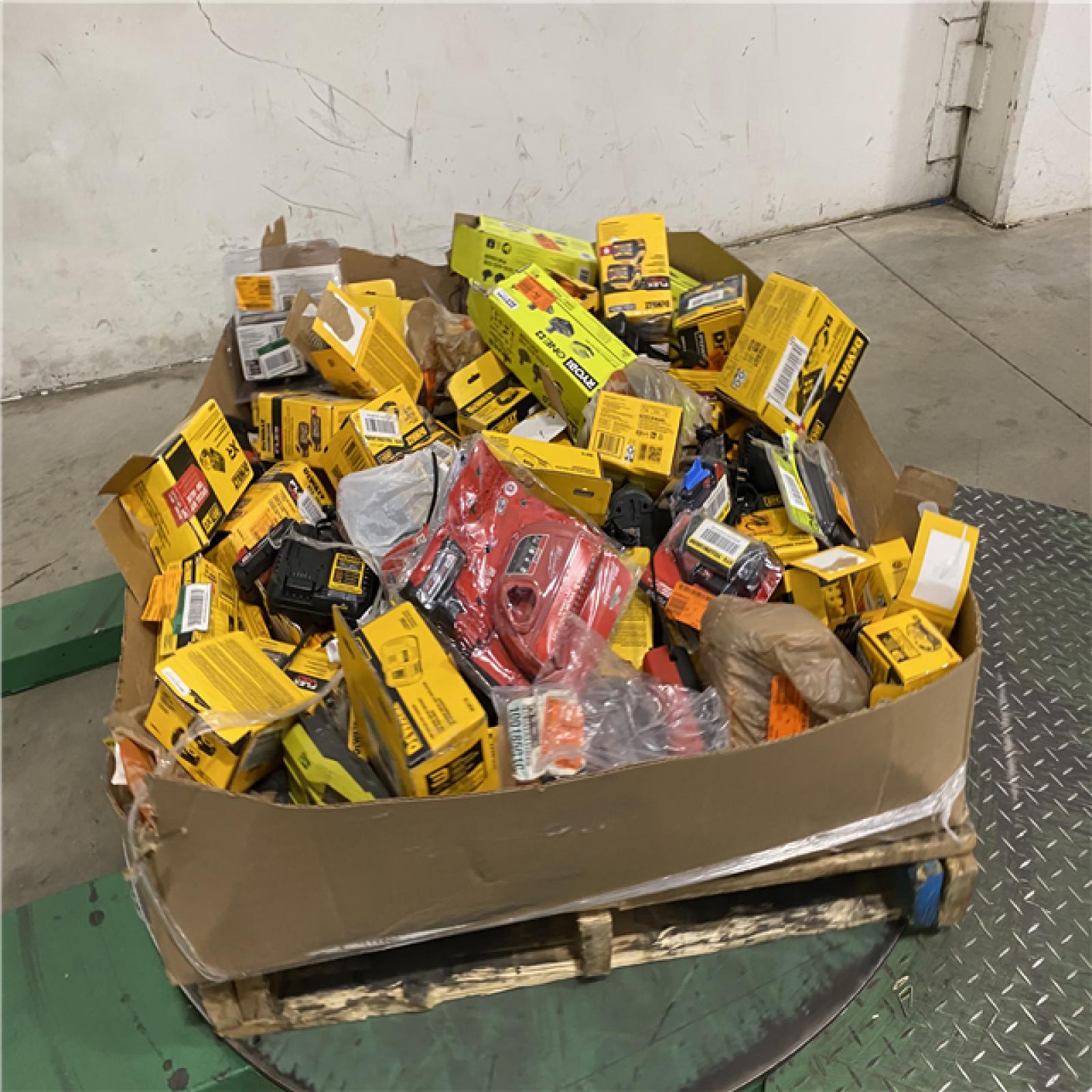 DALLAS LOCATION - AS-IS BATTERY PALLET