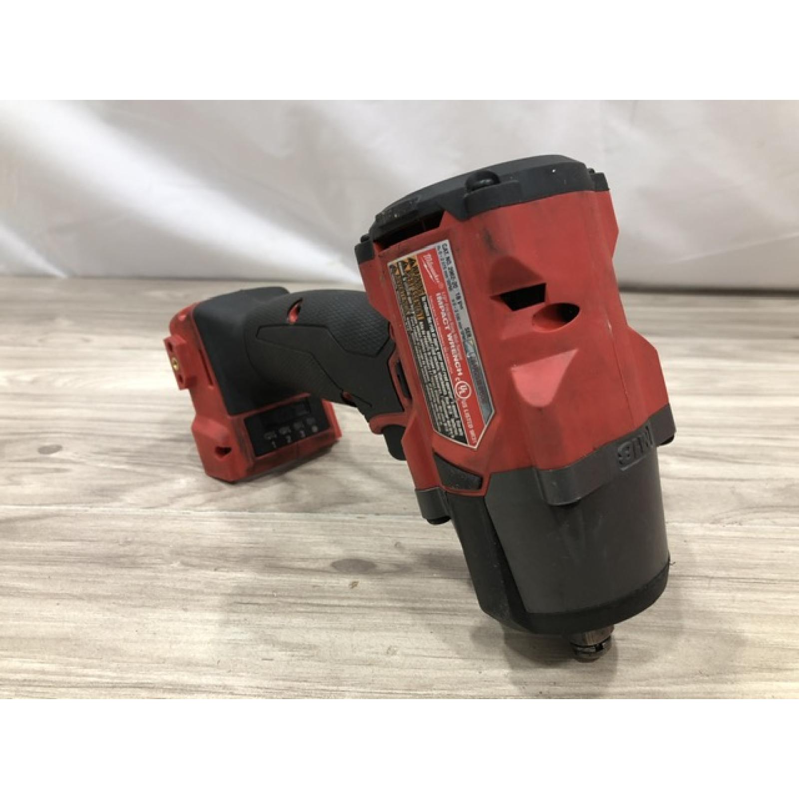 AS-IS Milwaukee 2962-20  M18 18V Fuel 1/2 Mid-Torque Impact Wrench Cordless(Tool-Only)