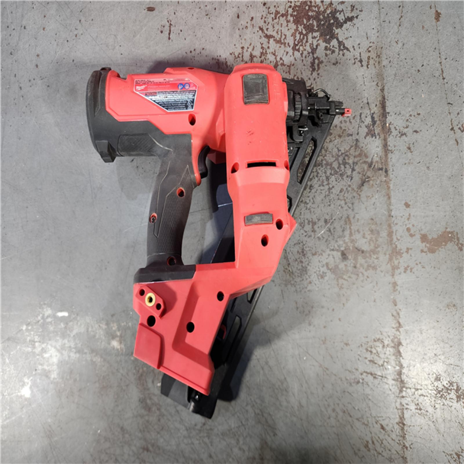 HOUSTON LOCATION - AS-IS Milwaukee 2839-20 M18 FUEL 15 Ga. 18 Volt Brushless Angled Finish Nailer (TOOL ONLY)