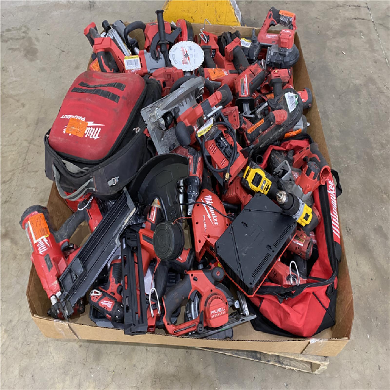 Houston Location AS IS - Tool Pallet