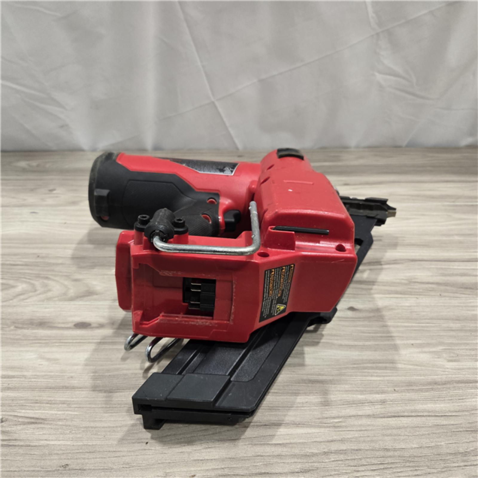 AS-IS Milwaukee 2745-21 M18 FUEL 30 Degree Framing Nailer Kit