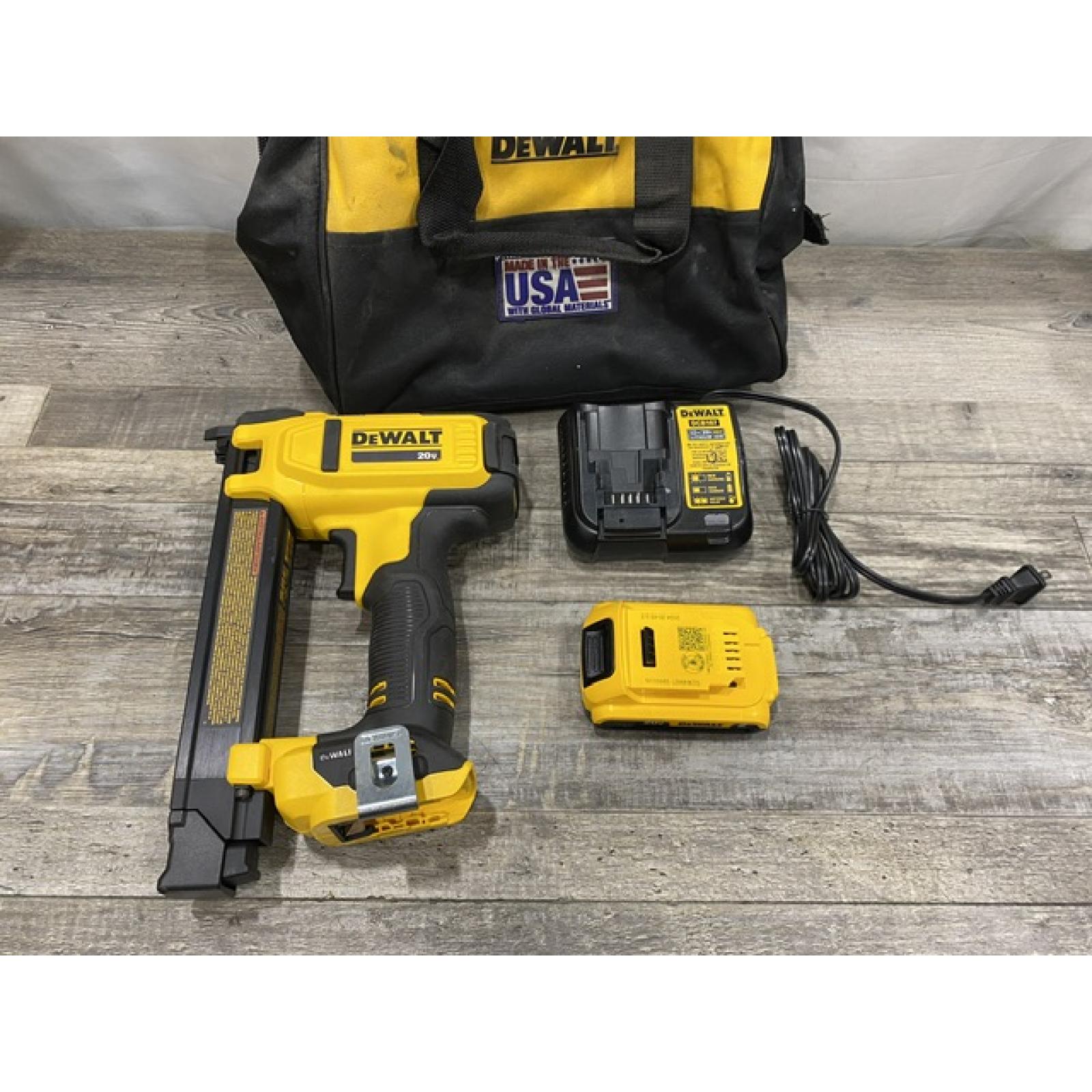 AS-IS DEWALT 20V MAX Lithium-Ion Cordless Cable Stapler Kit