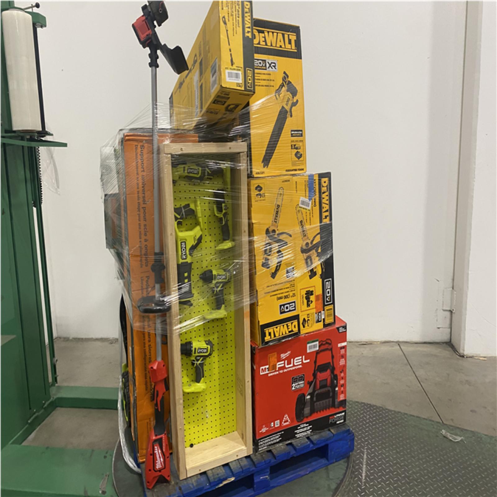Dallas Location - As-Is Tool Pallet