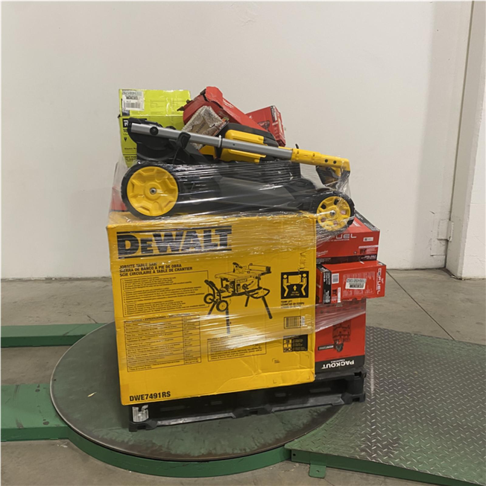 Dallas Location - As-Is Tool Pallet