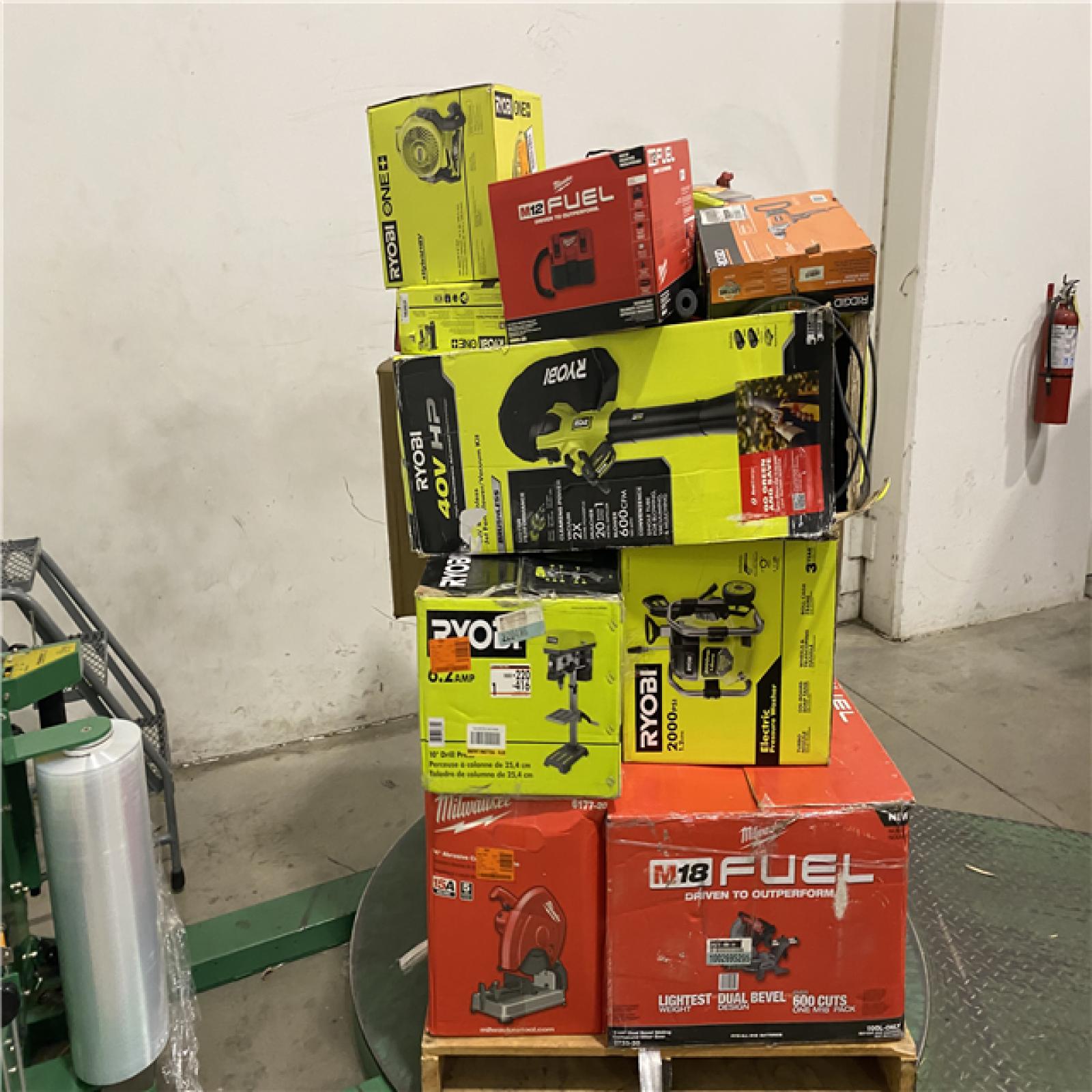Dallas Location - As-Is Tool Pallet