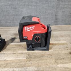 HOUSTON LOCATION - AS-IS Milwaukee Green 125 Ft. Cross Line and Plumb Points Laser Level Kit