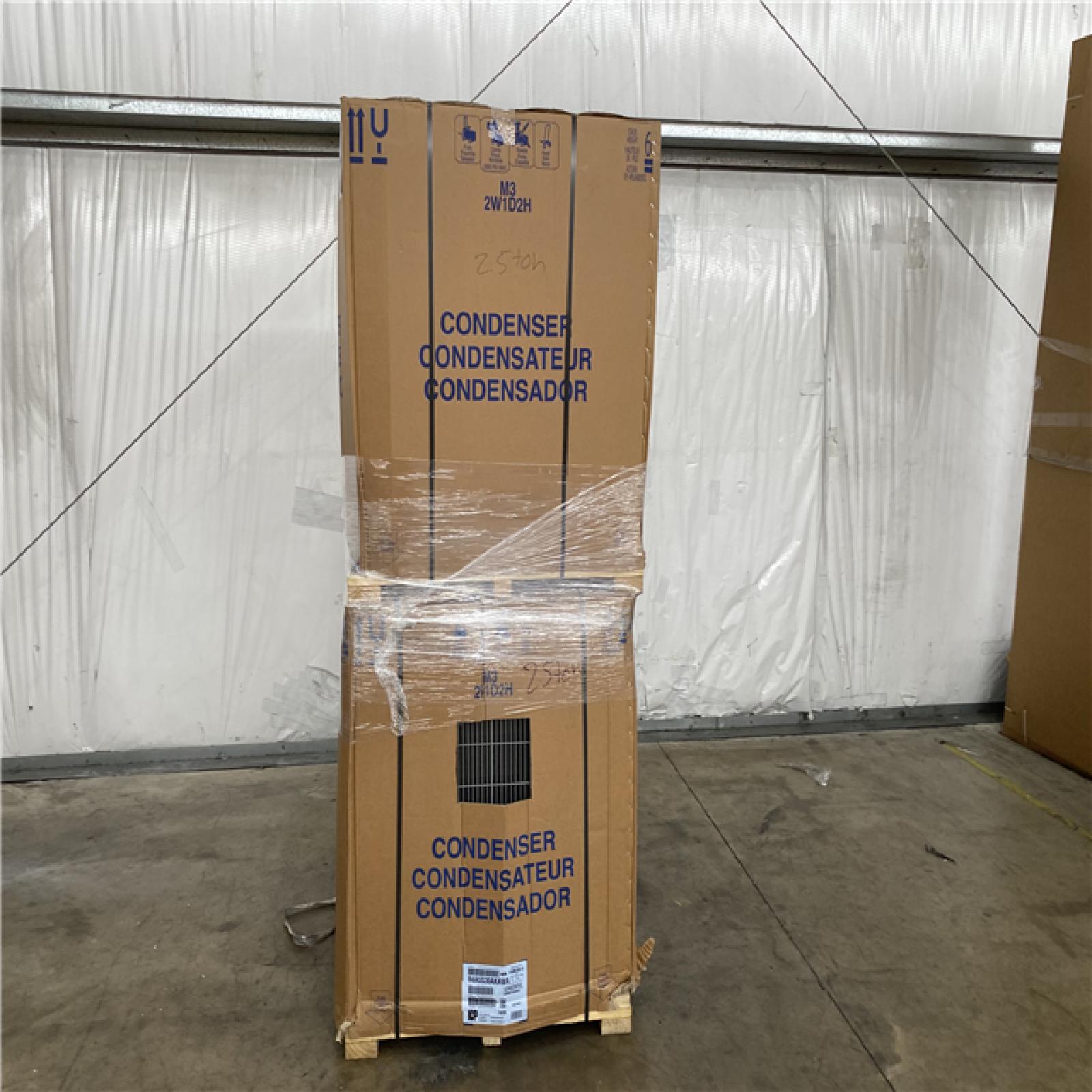 Houston Location AS IS - Smart Comfort 2.5 Ton Condenser