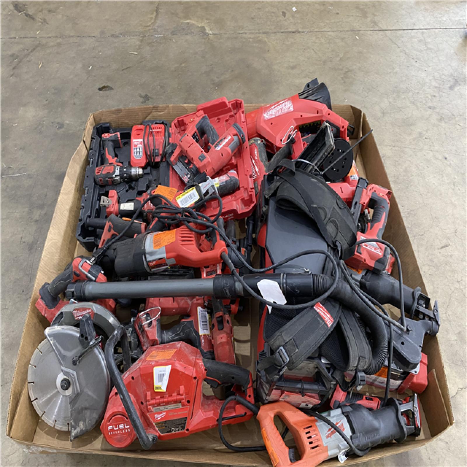 Houston Location AS IS - Tool Pallet