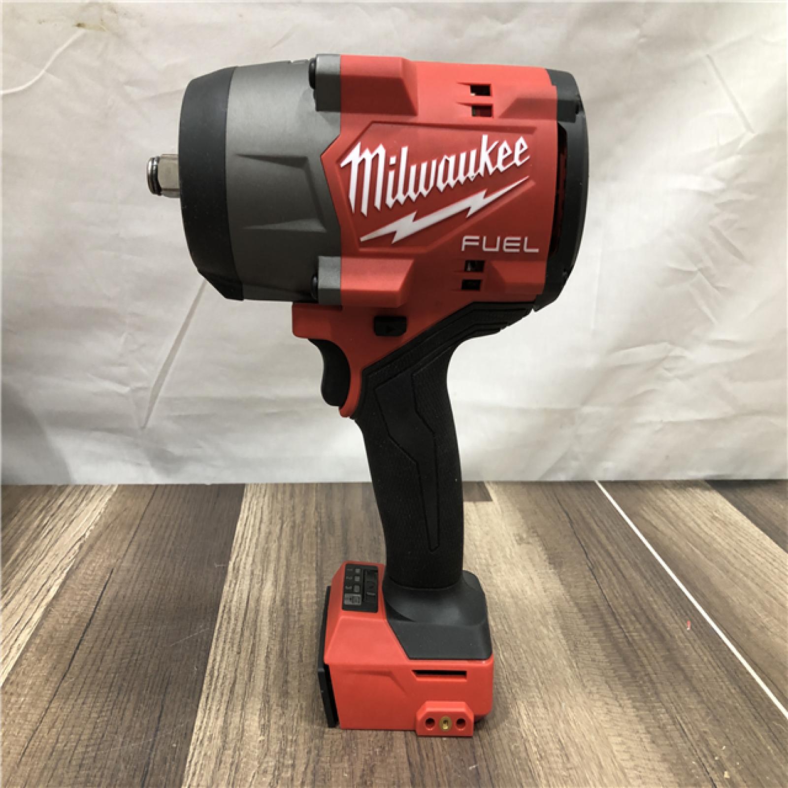 AS-IS Milwaukee FUEL 18V Lithium-Ion Brushless Cordless 1/2 in. Impact Wrench w/Friction Ring Kit