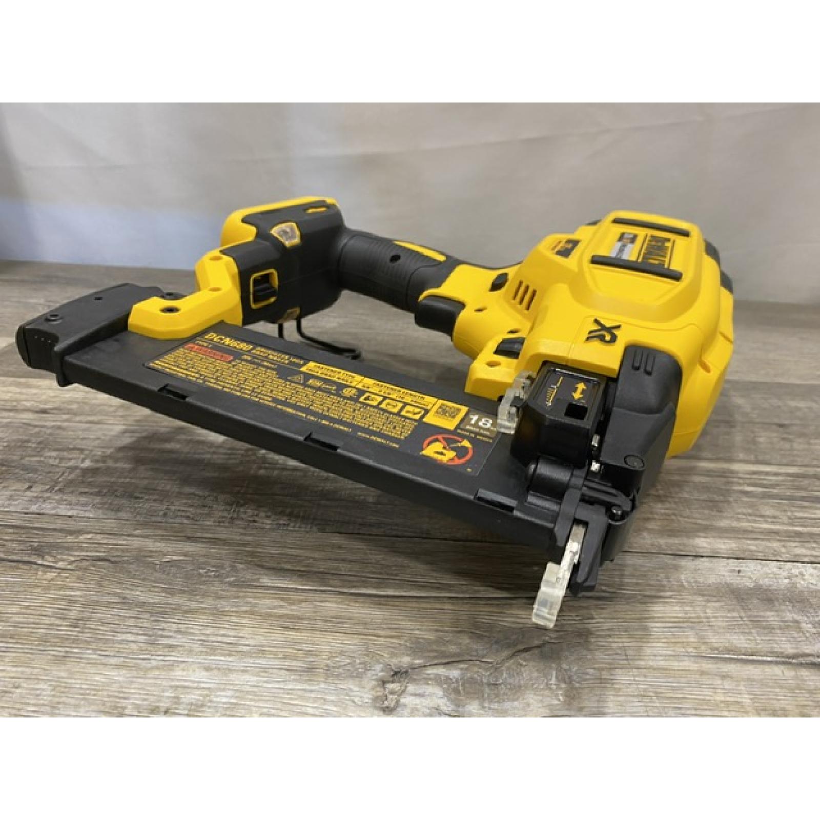 AS-IS DEWALT 20V MAX XR Lithium-Ion Electric Cordless 18-Gauge Brad Nailer (Tool Only)