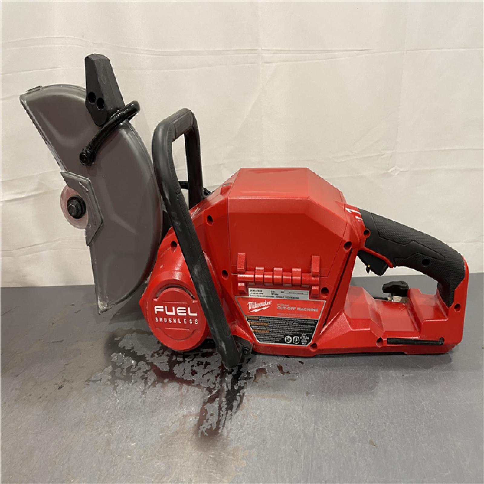 AS-IS - Milwaukee M18 FUEL ONE-KEY 18V Lithium-Ion Brushless Cordless 9 in. Cut Off Saw