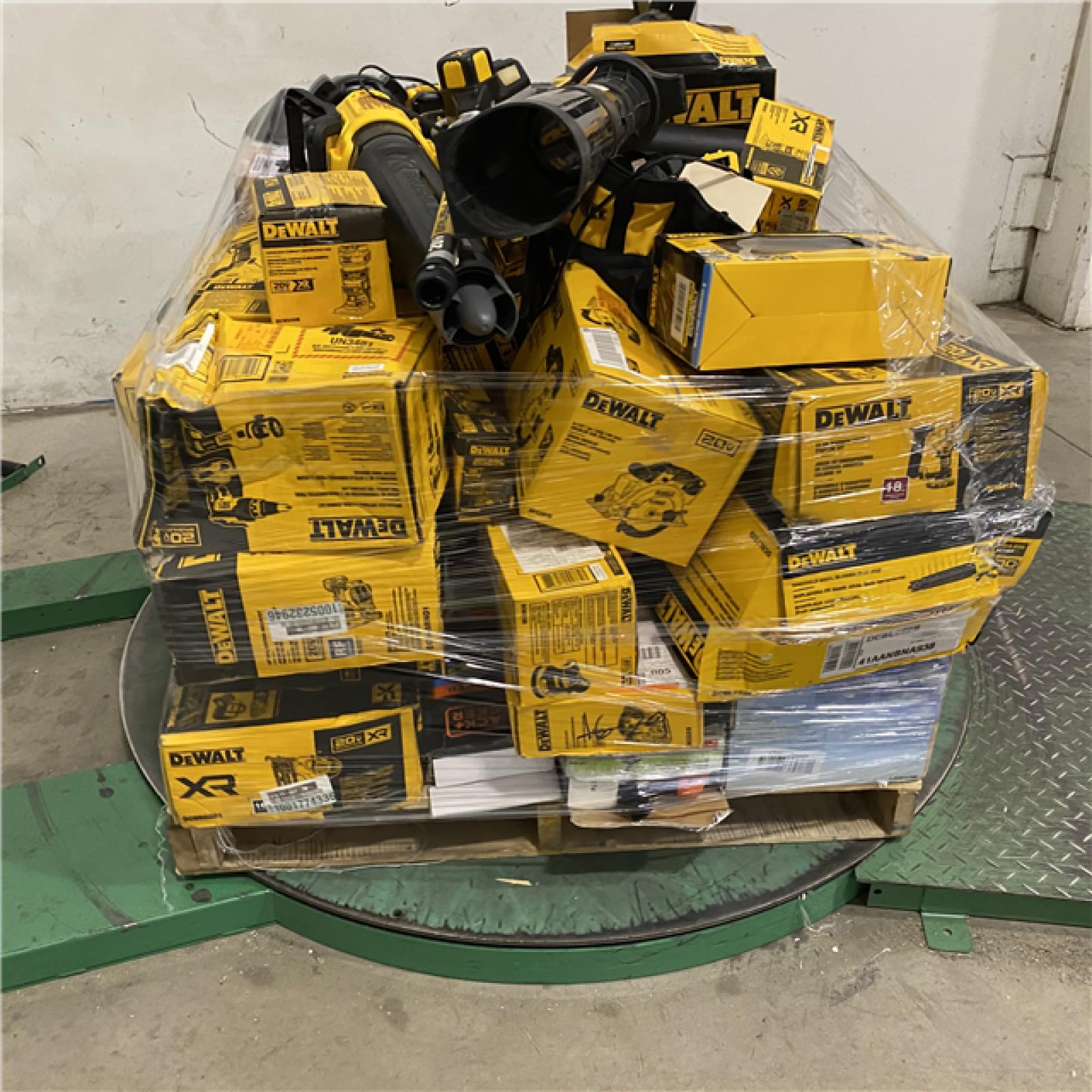 Dallas Location - As-Is DEWALT Tool Pallet