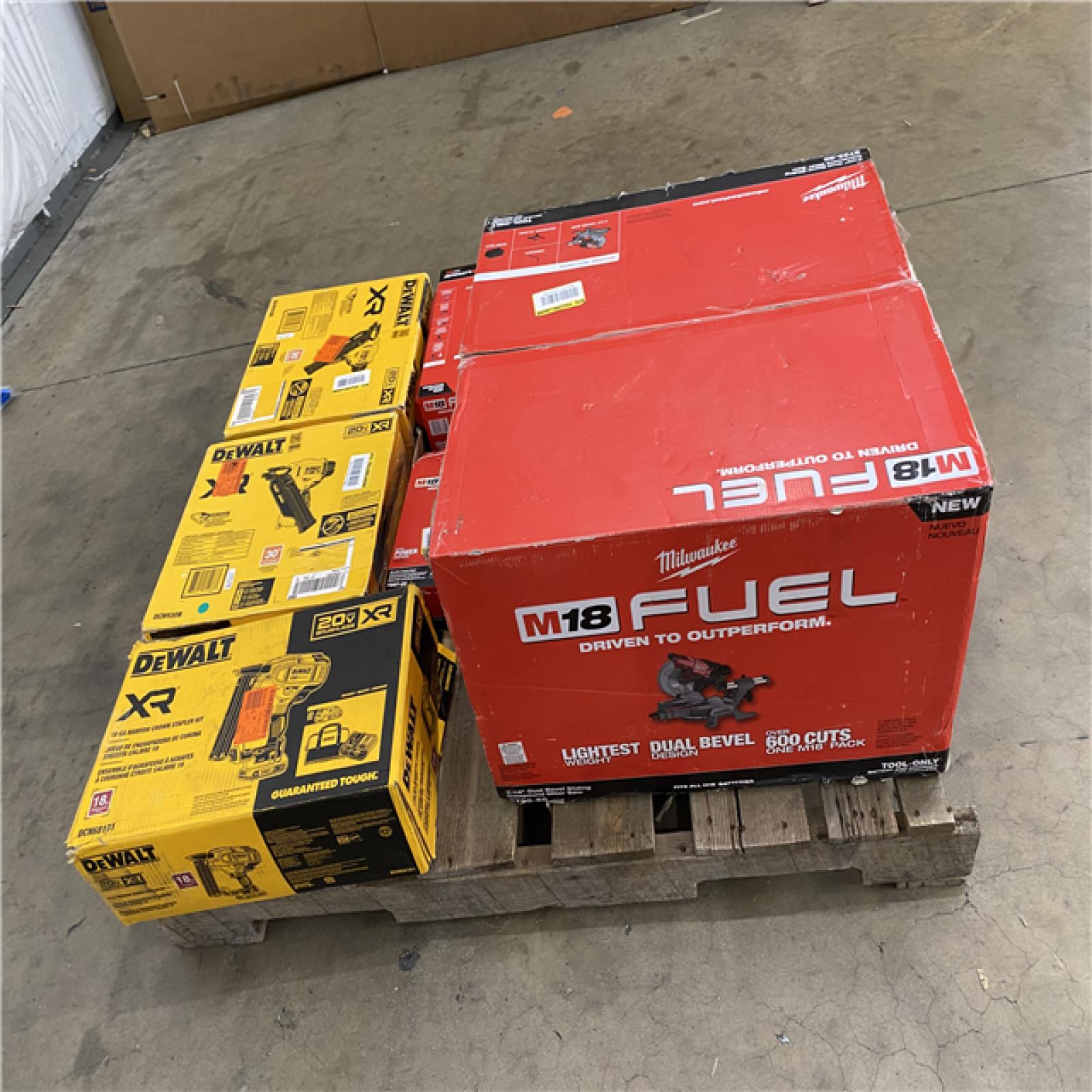 Houston Location AS IS - Tool Pallet\