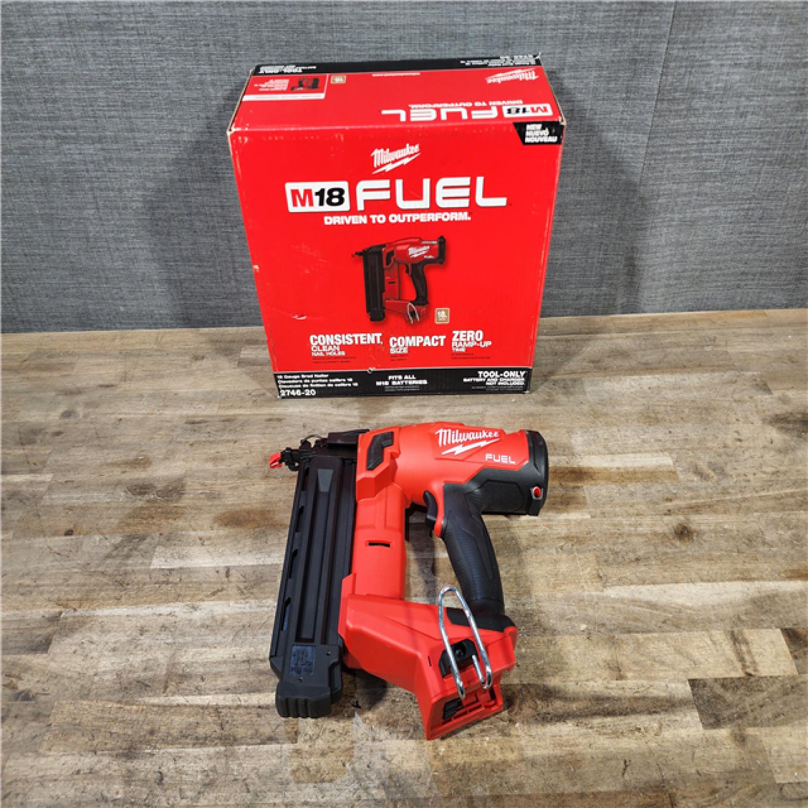 HOUSTON LOCATION - AS-IS Milwaukee M18 FUEL 18 Gauge Brad Nailer (TOOL ONLY)