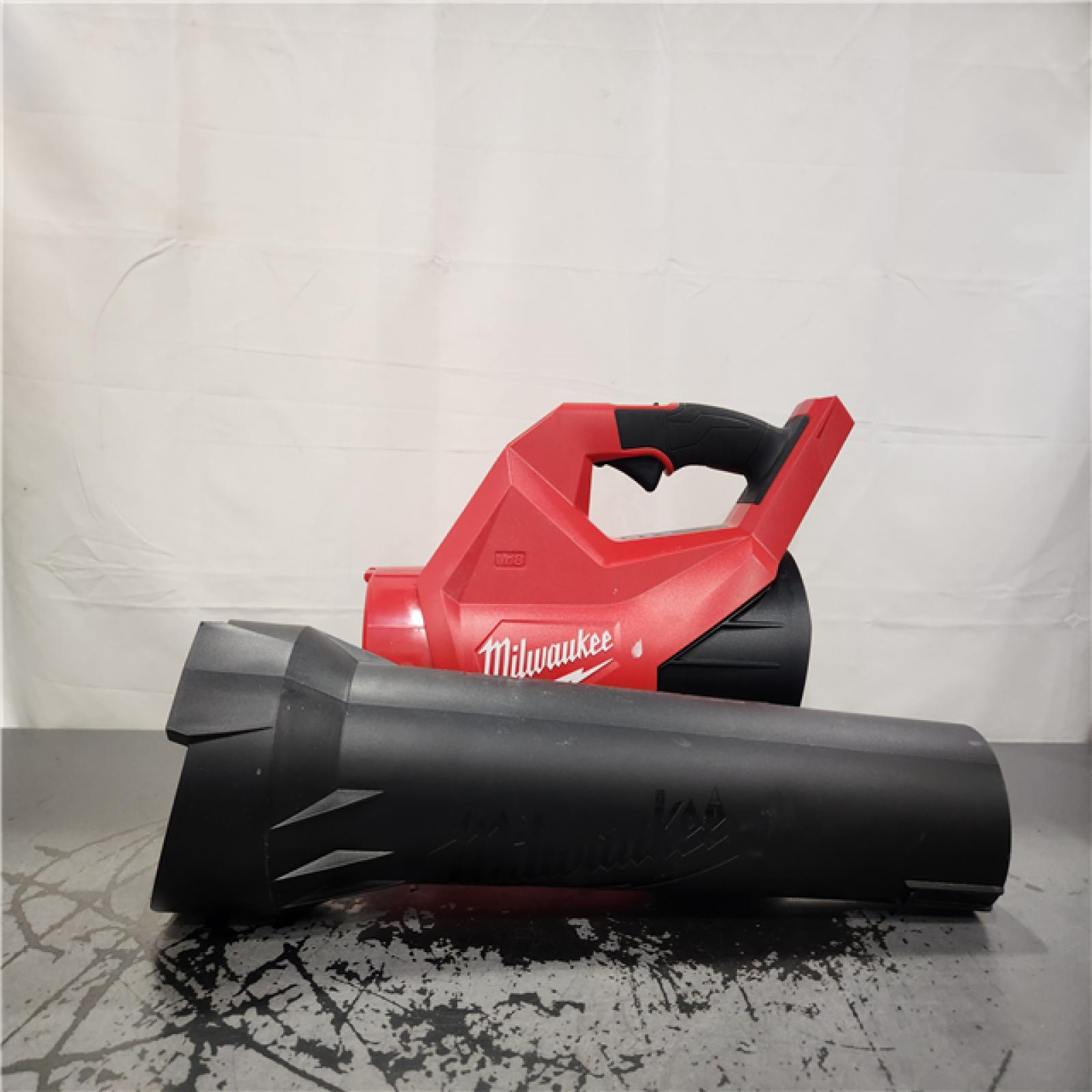 AS-IS- Milwaukee FUEL 120 MPH 500 CFM 18V Lithium-Ion Brushless Cordless Handheld Blower (Tool-Only)