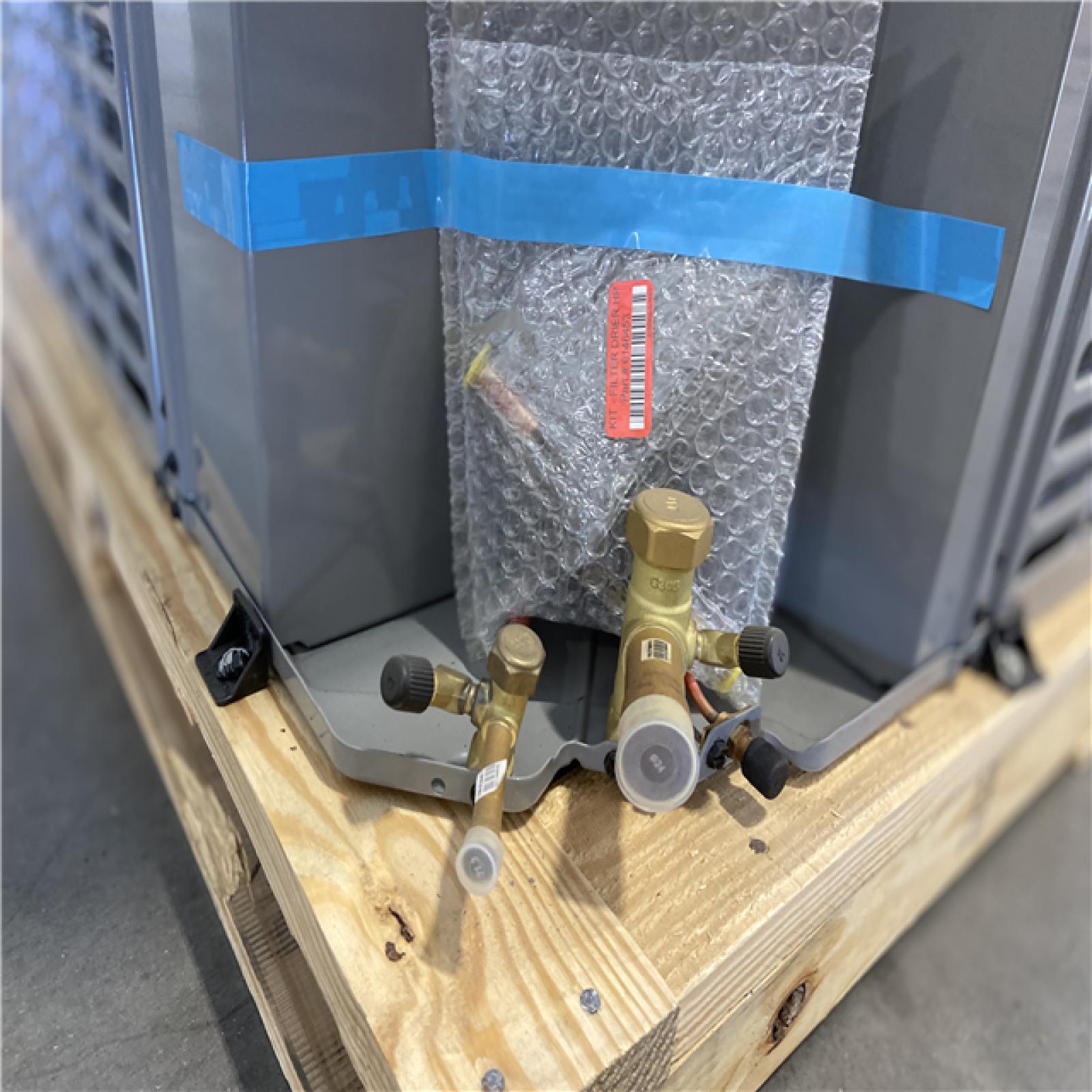 DALLAS LOCATION - Johnson Controls 4 Ton 15.2seer/7.8 Hspf 2-Stage Heat Pump