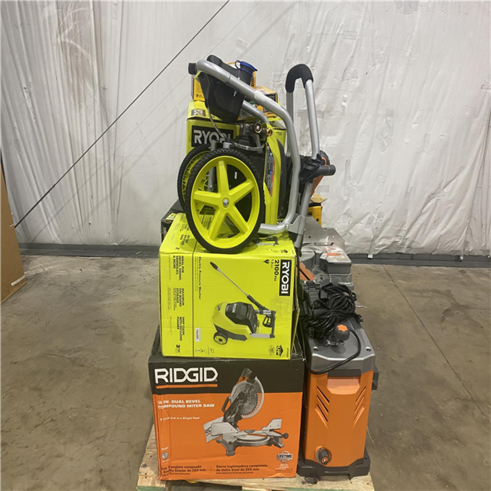 Houston Location - AS-IS Tool Pallet