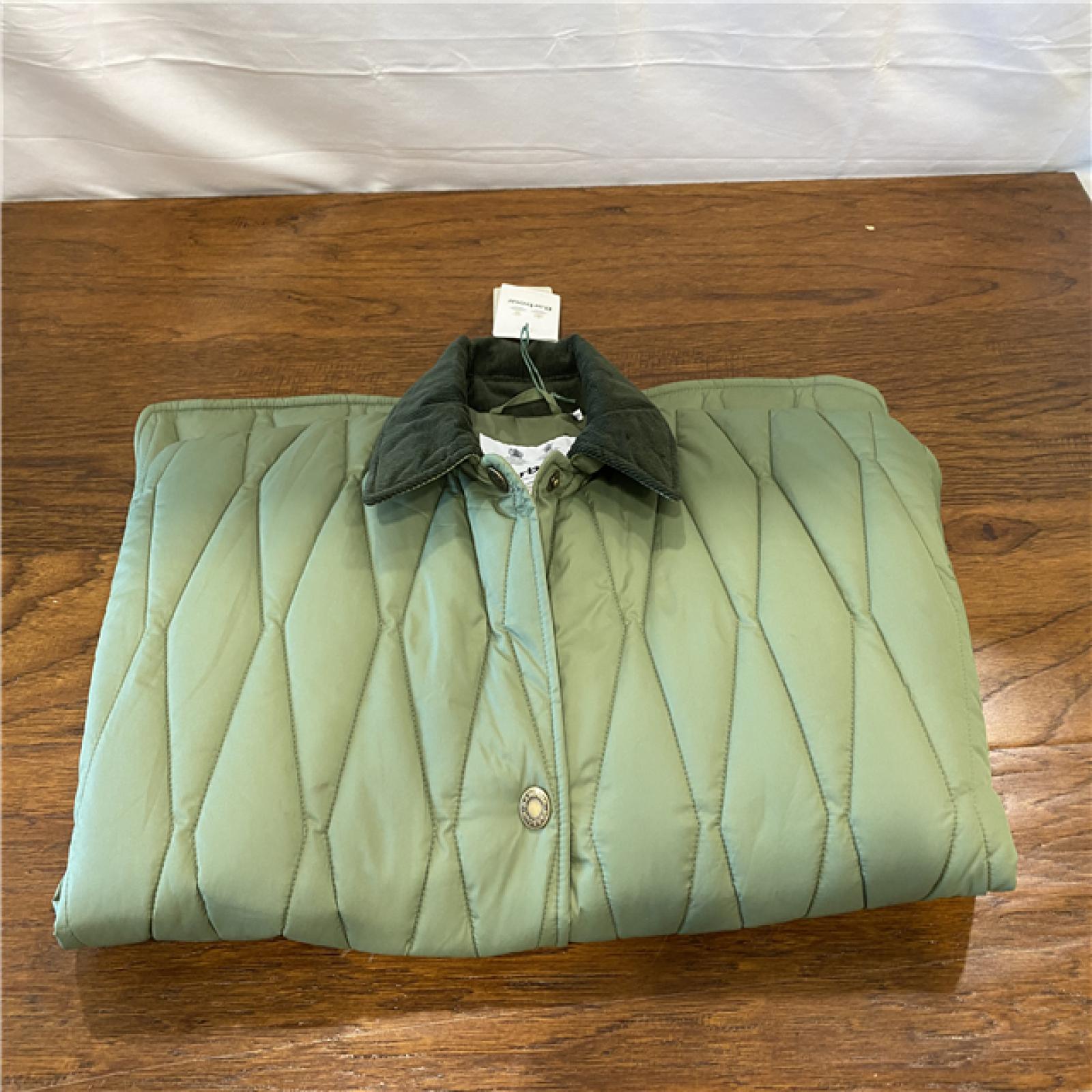 NEW! Barbour Delphinium Quilted Jacket - Green SZ 10