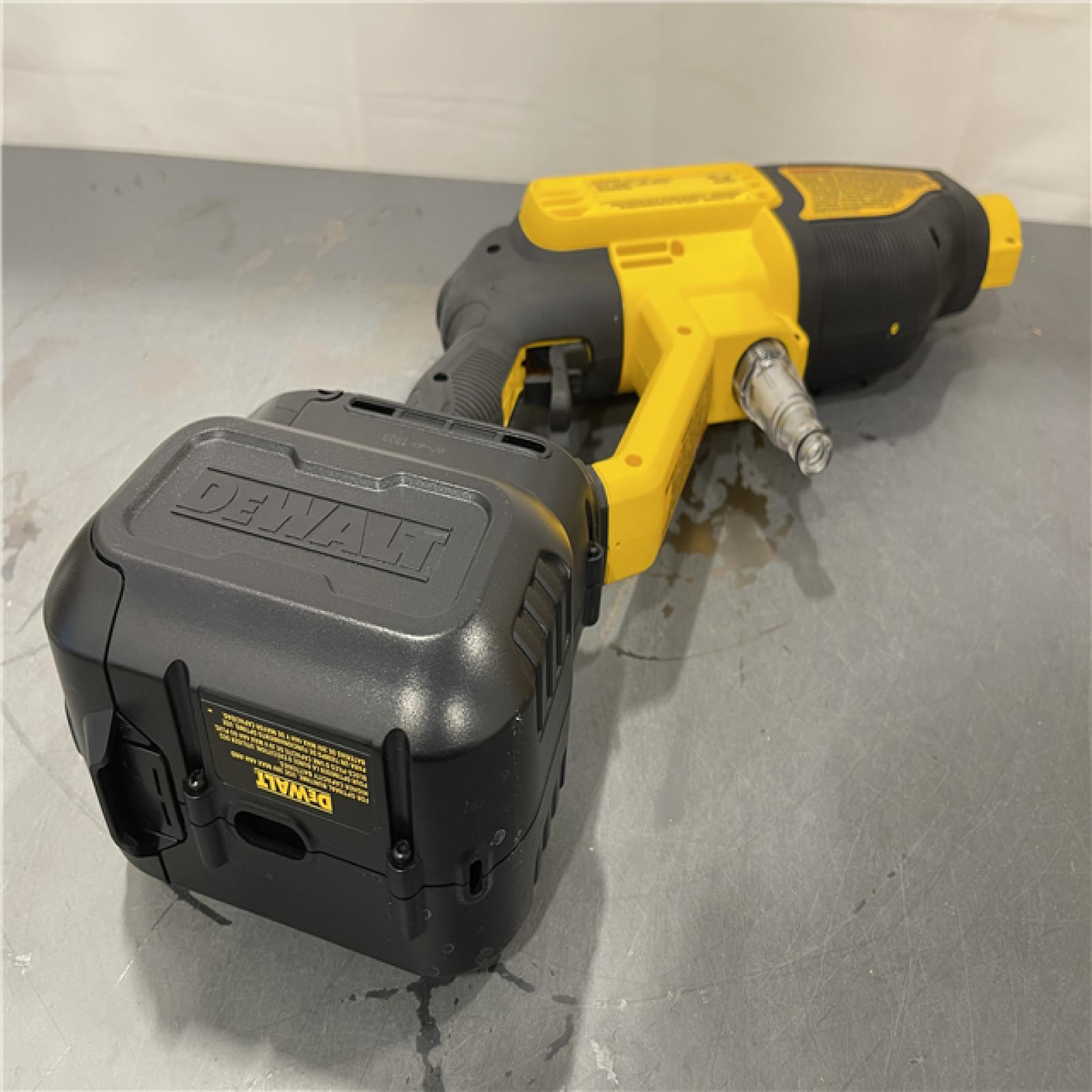 AS-IS - Dewalt 20V MAX 550 PSI 1.0 GPM Cold Water Cordless Battery Power Cleaner