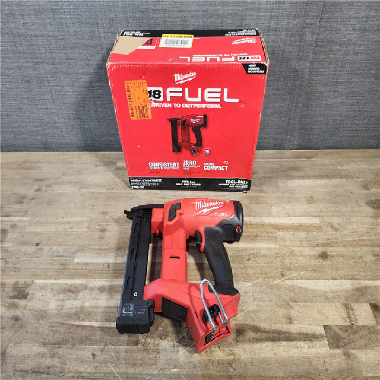 HOUSTON LOCATION - AS-IS MILWAUKEE FUEL 18-Volt Lithium-Ion Brushless Cordless 18-Gauge 1/4 in. Narrow Crown Stapler (Tool-Only)
