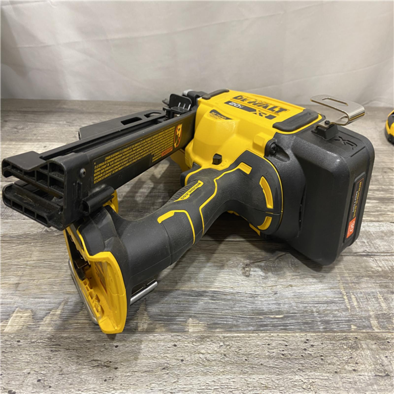 AS-IS DEWALT 20V 30 Degree Cordless Framing Nailer (Tool-Only)