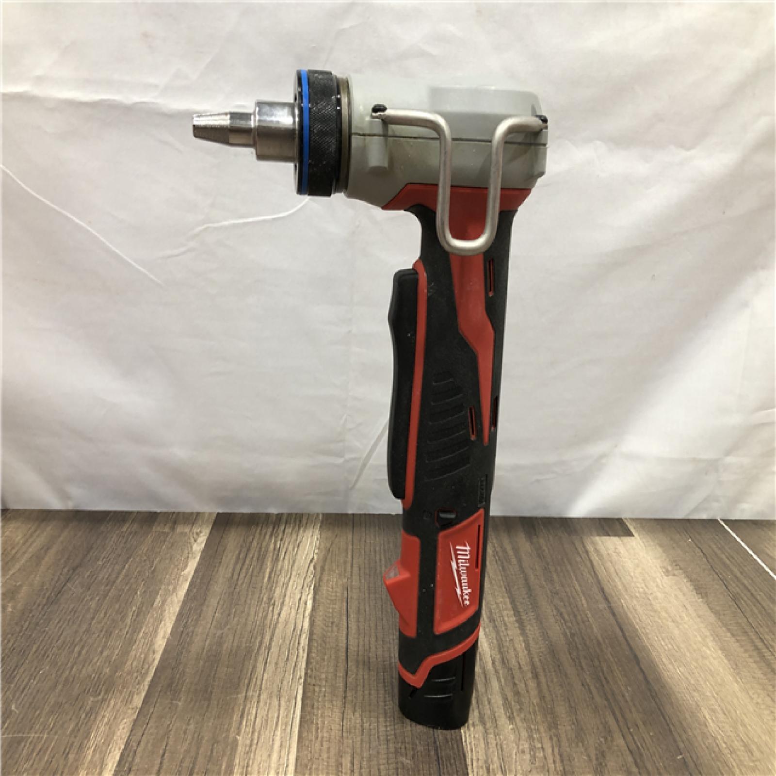 AS-IS Milwaukee M12 12-Volt Lithium-Ion Cordless ProPEX Expansion Tool Kit