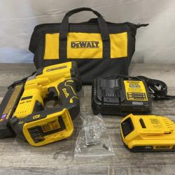 AS-IS DEWALT ATOMIC 20V MAX Lithium Ion Cordless 23 Gauge Pin Nailer Kit