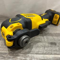 AS-IS DEWALT ATOMIC 20V MAX Cordless Brushless Oscillating Multi Tool Kit